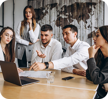 Equipo de trabajo en reunión
